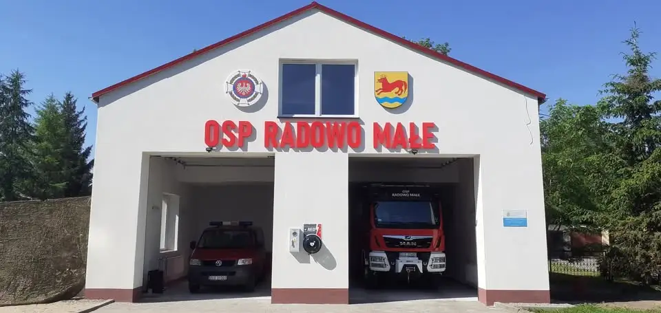 Pomoc dla pogotowia w Radowie Małym – interwencja OSP