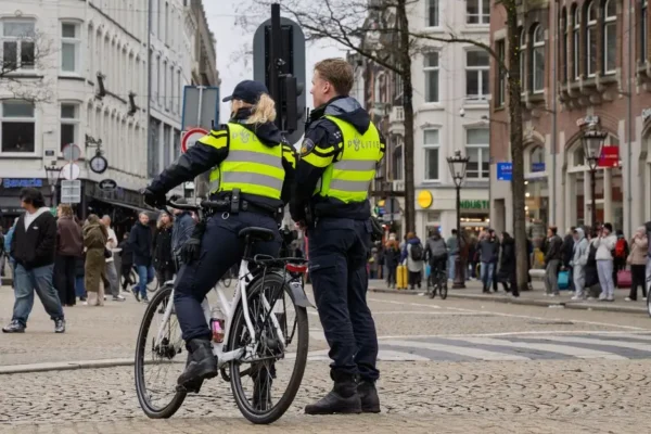 Wójt i organizatorzy dziękują myśliborskiej drogówce za zabezpieczenie rajdu rowerowego