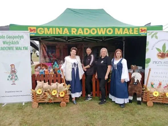 Koło Gospodyń Wiejskich z Radowa Małego na targach AGRO POMERANIA w Barzkowicach
