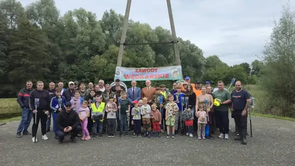 Jubileuszowy piknik „Z wędką w dłoni” w Łobzie – relacja z rodzinnych zawodów